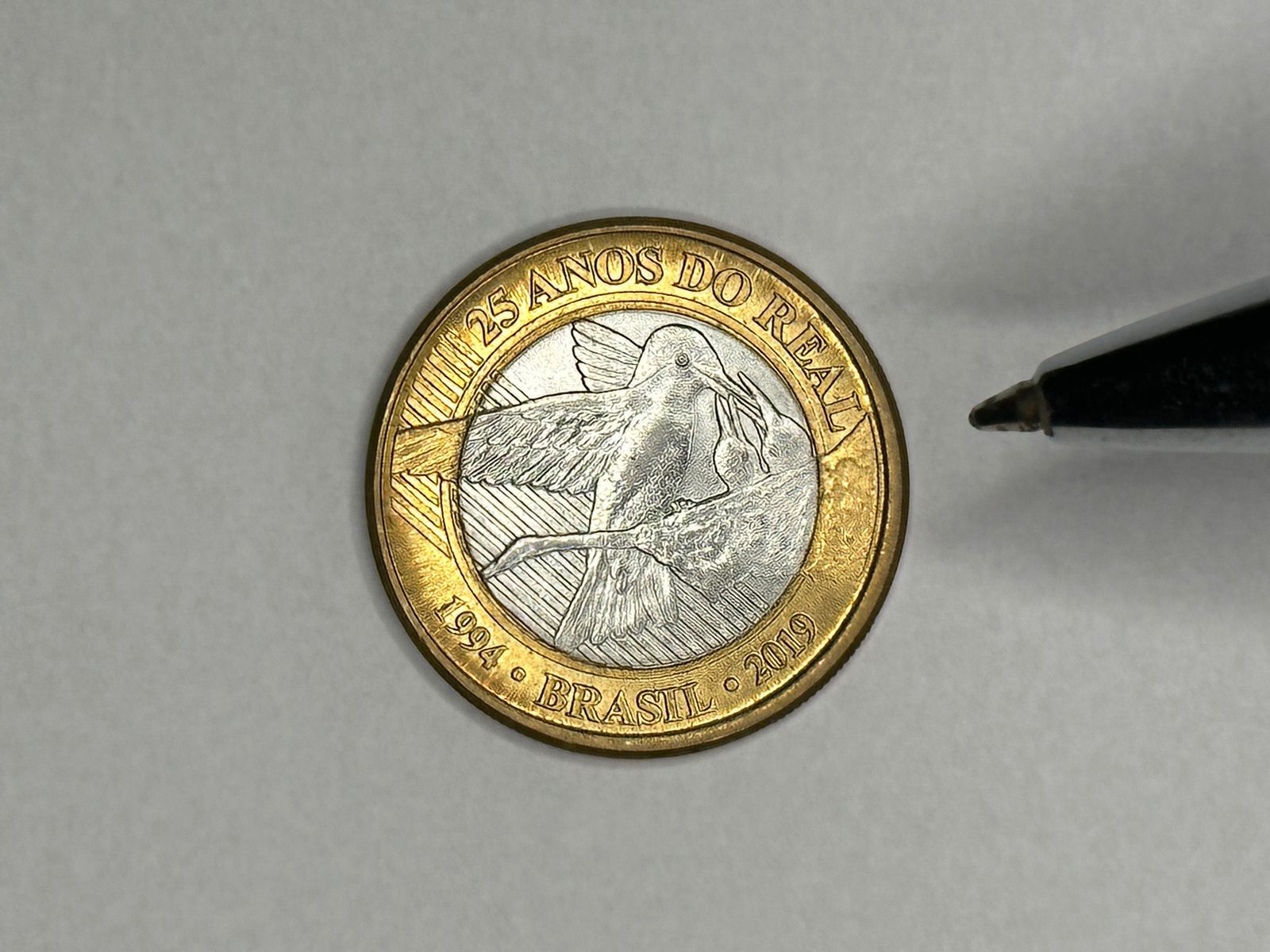 Moeda de 1 real do beija-flor