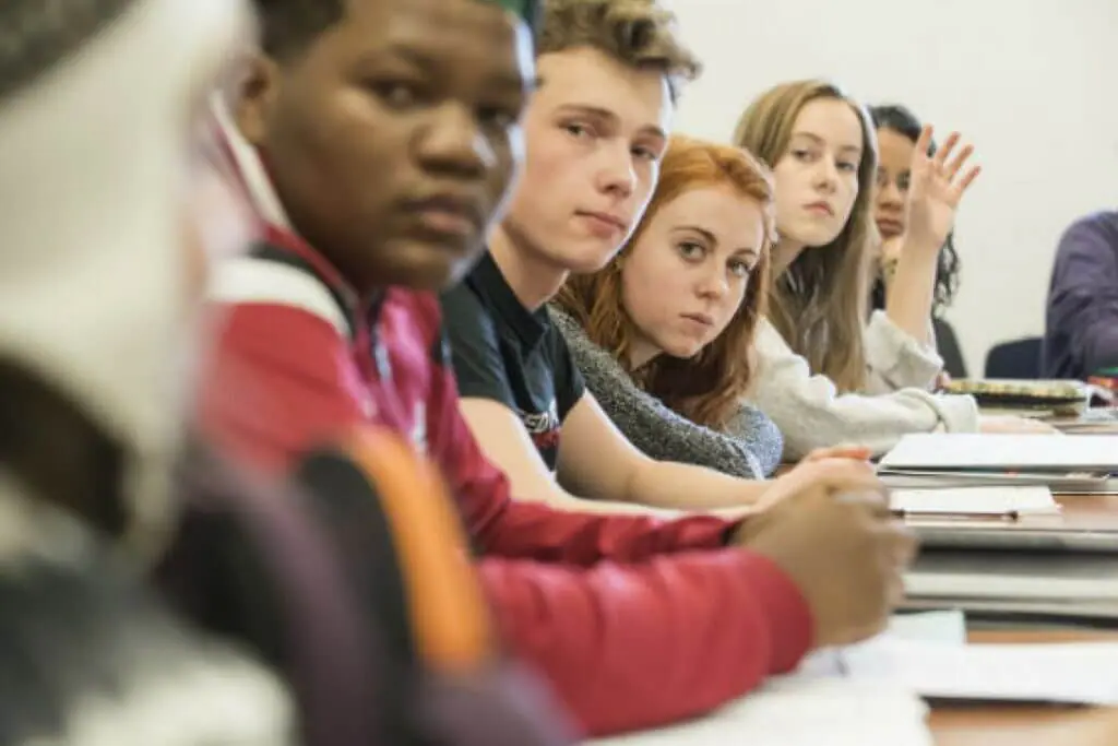 estudantes ensino médio