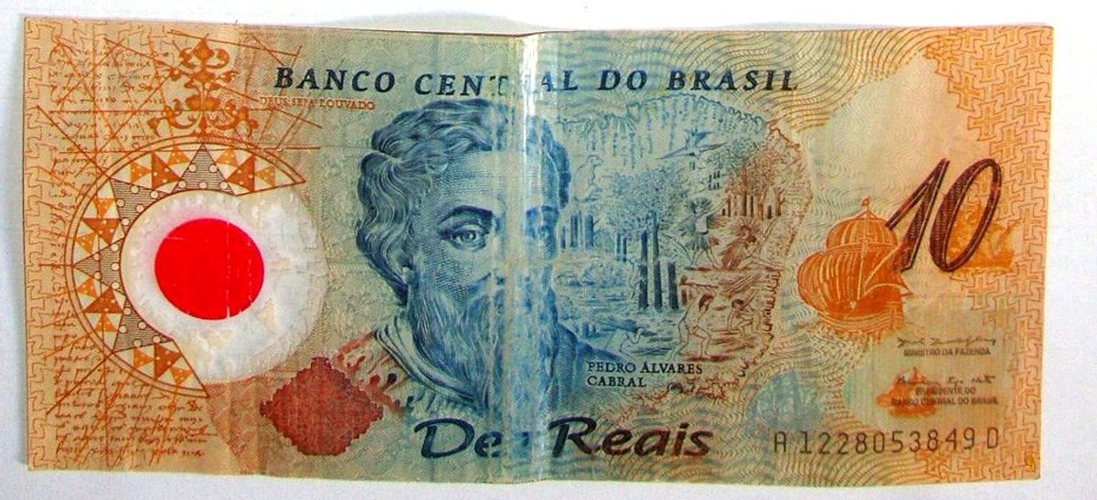 Cédula de 10 REAIS sem a letra "B": Erro raro e valioso?