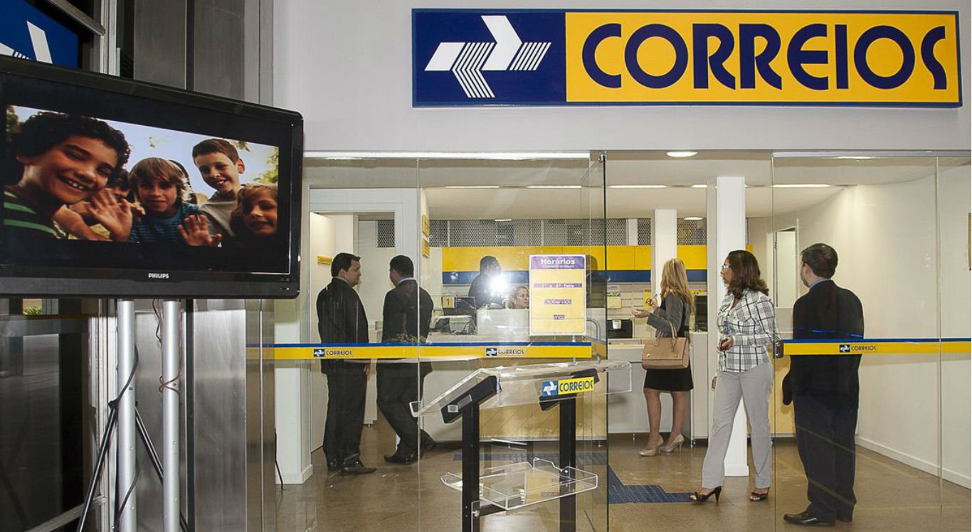 Correios: conheça as carreiras previstas no edital do concurso 2024