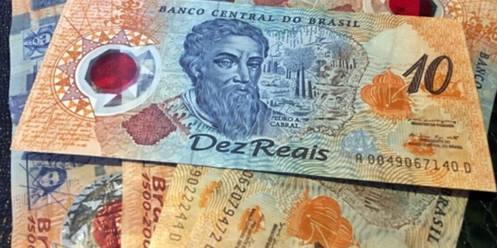 c-dula-de-10-reais-com-pl-stico-est-valendo-quanto-em-2024-confira