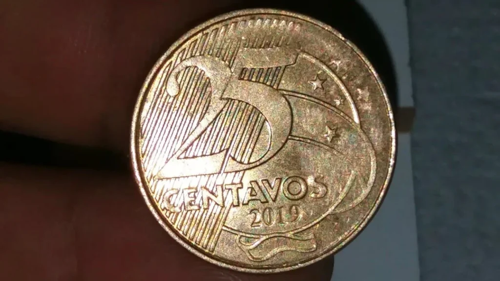 Conheça as três moedas de 25 centavos que já valem R$ 360,00