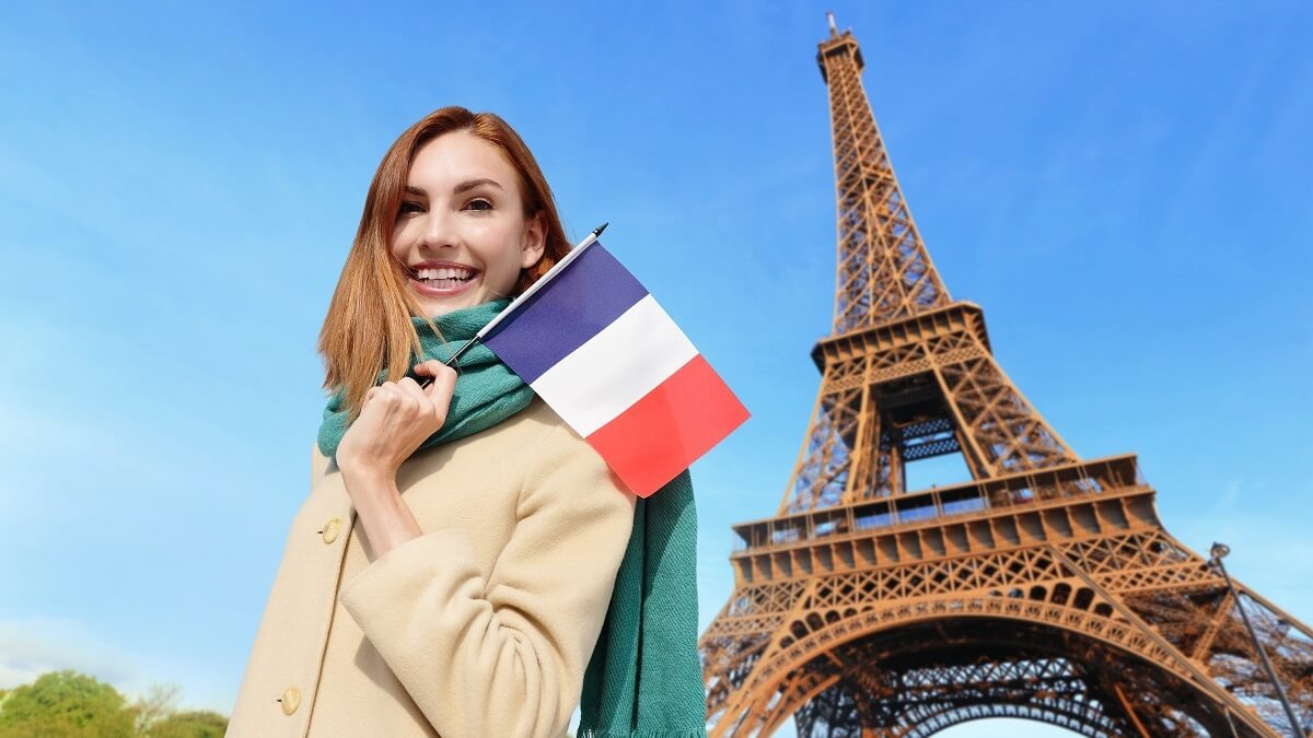 Ministério da França oferece CURSO GRATUITO de francês com certificado