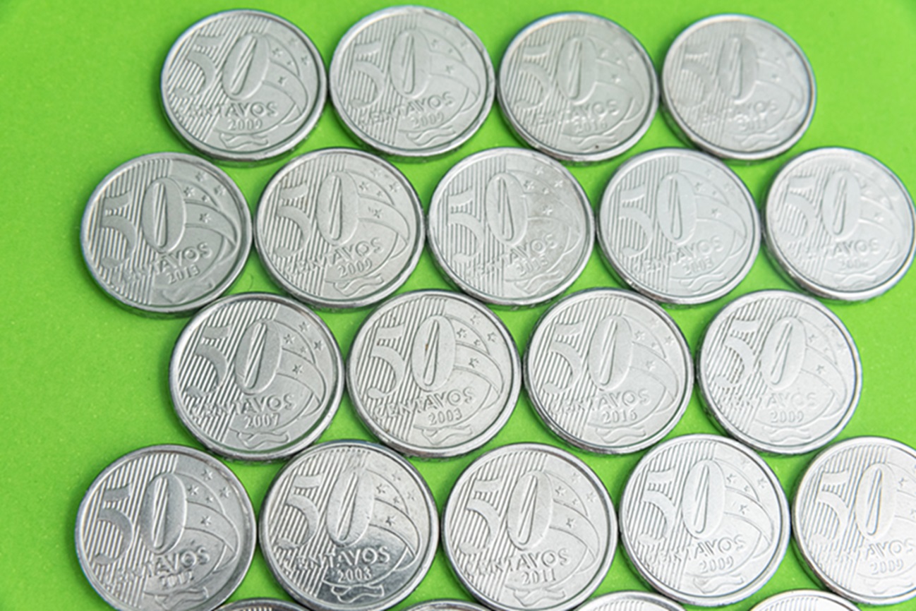 Conheça duas moedas de 50 centavos estão valendo R$ 240,00