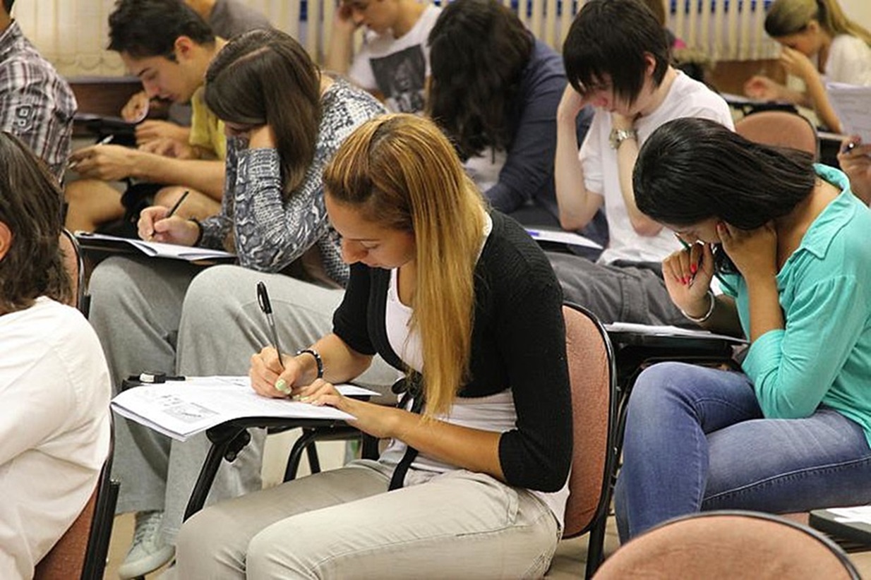 Estamos no caminho certo! Brasil tem 22 cursos de graduação entre os melhores de todo o mundo; confira