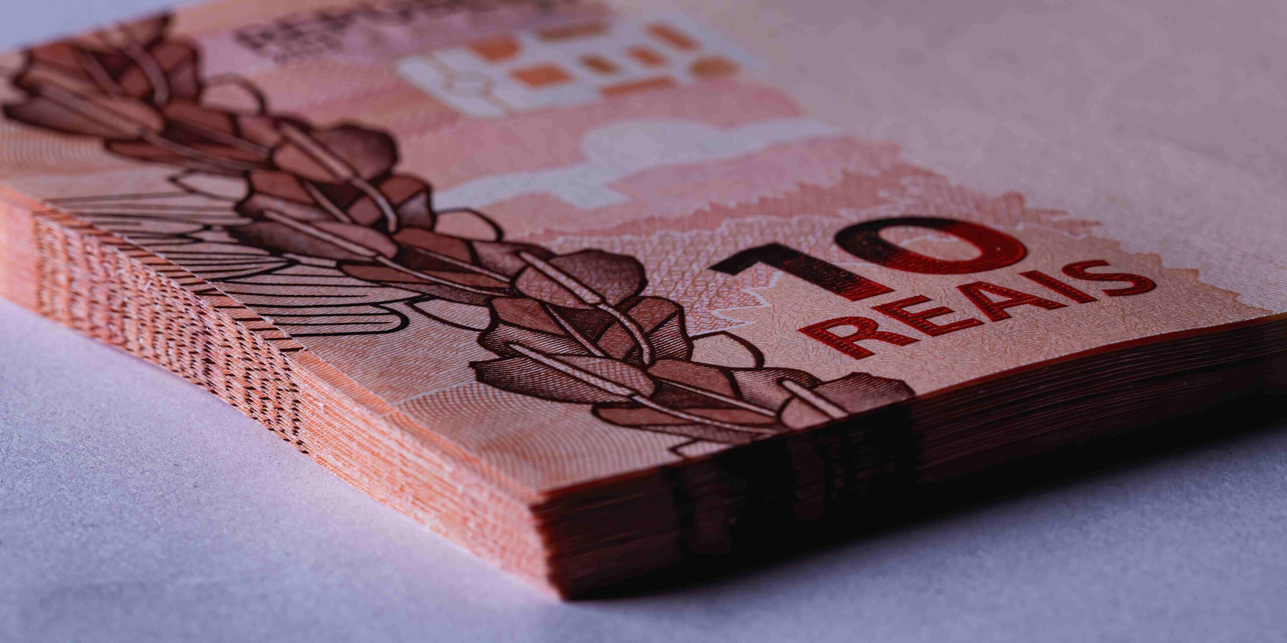 Essa nota de 10 reais pode valer até R$4.000,00! Confira o modelo