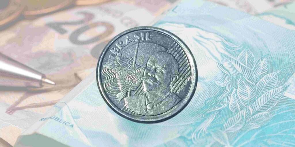 Moeda de 50 centavos com erro no cavanhaque