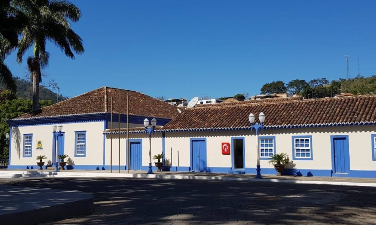 Concurso Municipal Sudeste de MG: 90 vagas e salários de R$ 5.947,91!