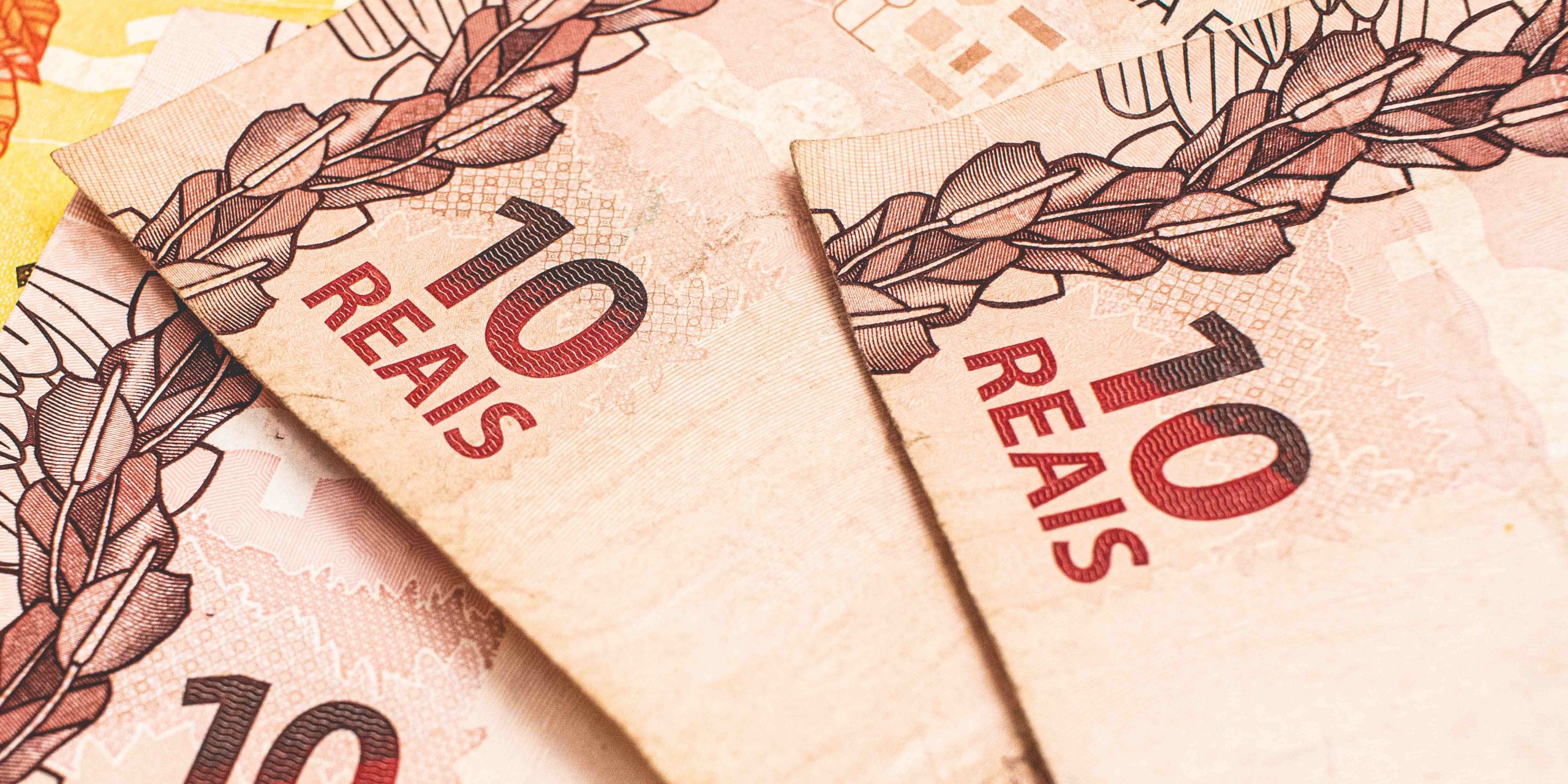 Essa cédula de 10 reais de 1994 pode valer até R$3.500,00! Veja o motivo