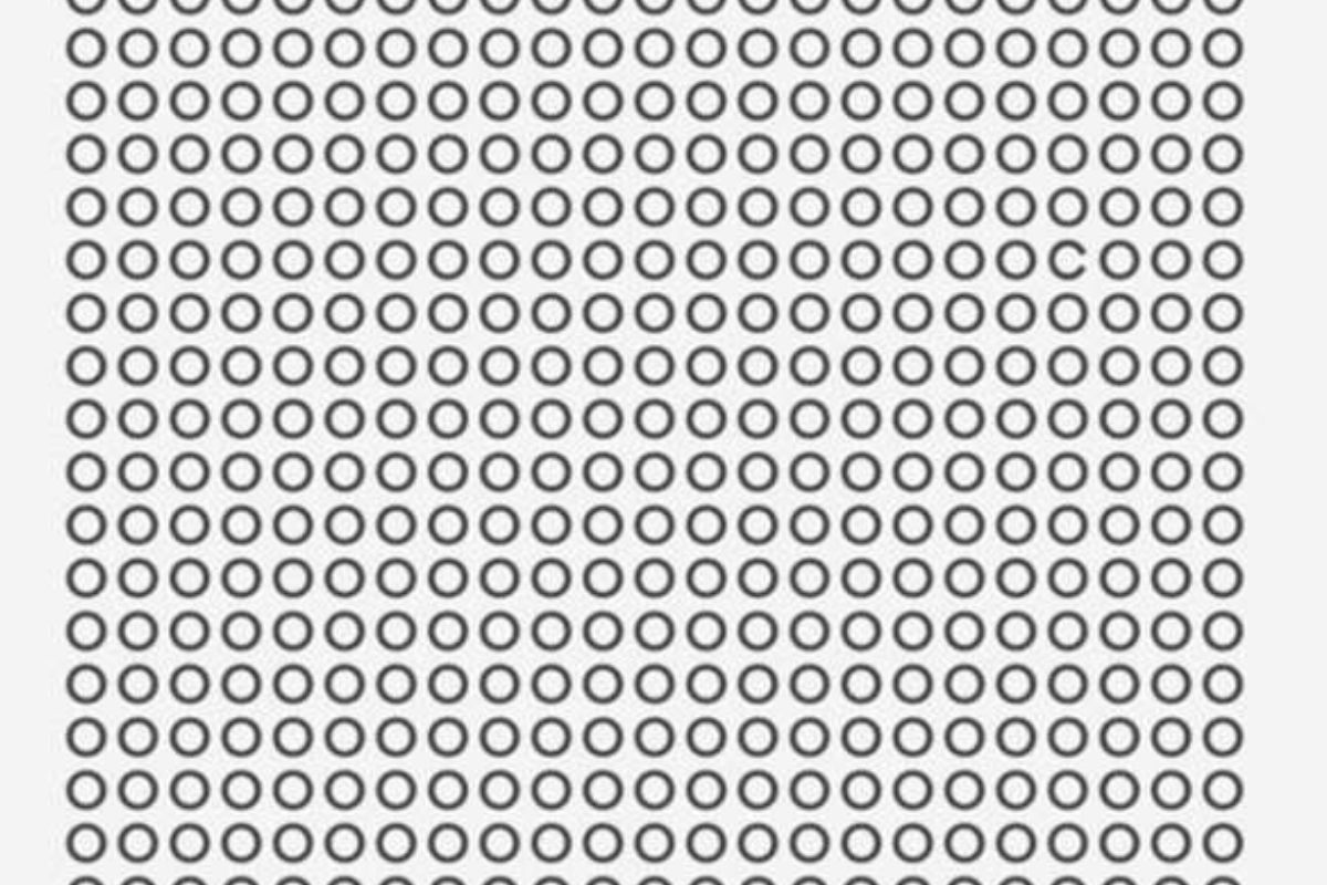 Encontre a letra C entre as letras O's.