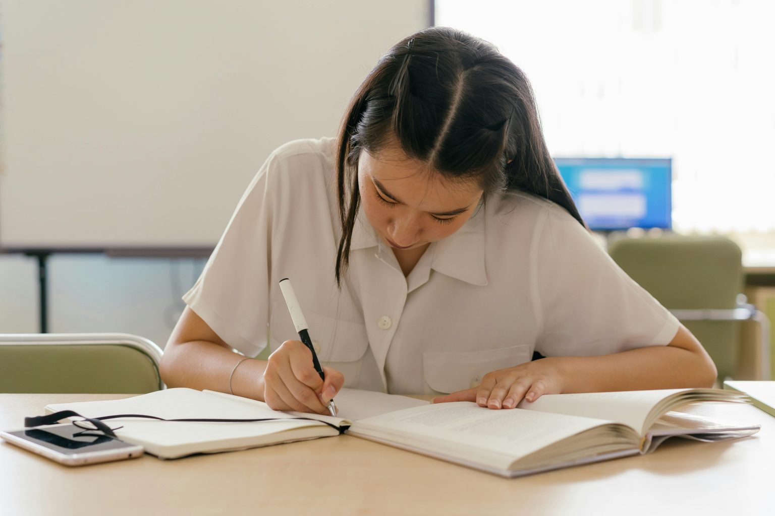 Dúvida de português: vamos “nos ver” ou “se ver”? - Blog Pensar Cursos