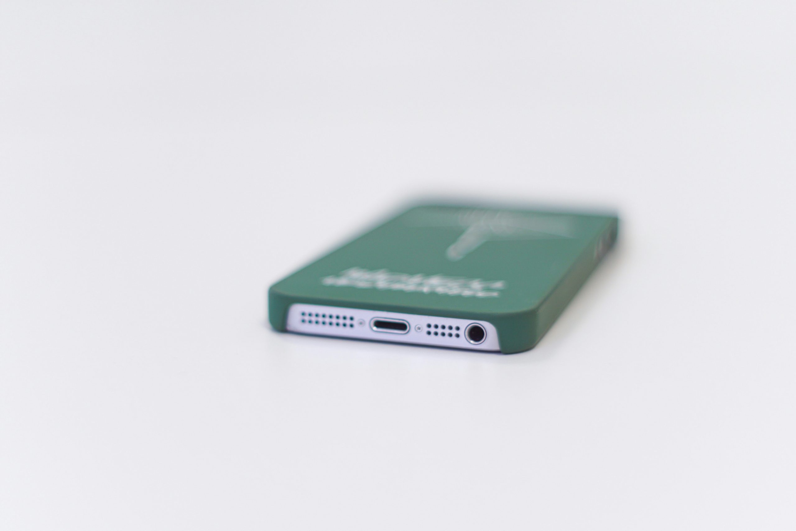 Só no iPhone – veja 3 apps para praticar os verbos em português (Foto: Unsplash).