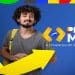 Jovem estudante do ensino médio sorri com mochila nas costas, ao lado do logo do programa Pé-de-Meia, ilustrando o calendário de pagamentos de 2026