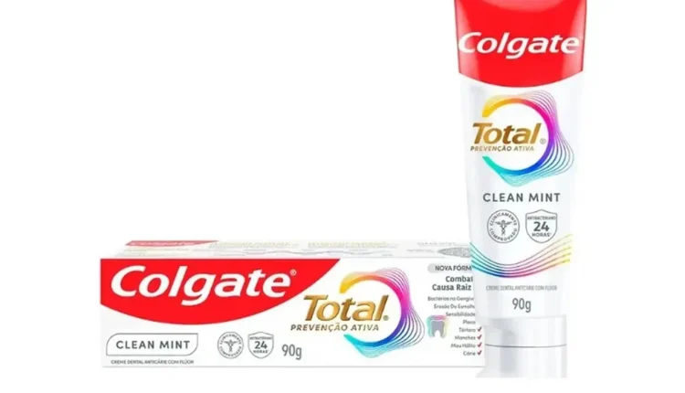 Embalagem do creme dental Colgate Total Clean Mint, foco da interdição da Anvisa.