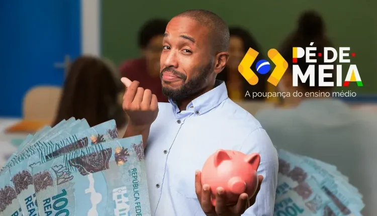 Pessoa segurando uma cédula de R$ 100 e um porquinho de cerâmica, simbolizando o benefício do Pé-de-Meia para o ensino médio.