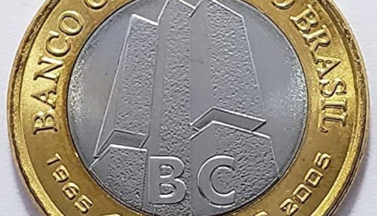 Moeda do Banco Central comemorativa dos 40 anos, em bom estado de conservação, sem erro de cunhagem."