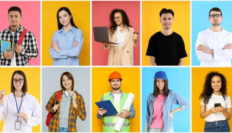 Jovens profissionais de diferentes áreas em um ambiente moderno e colorido, representando as profissões em alta para 2025.