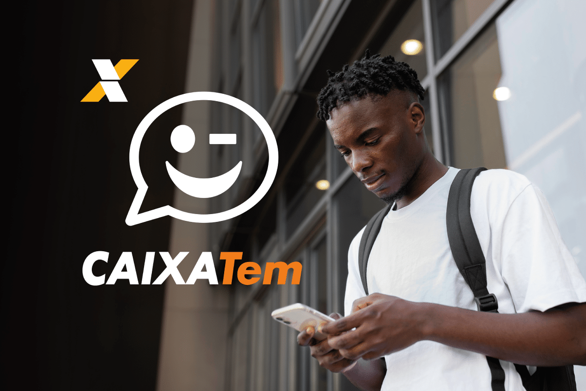 Jovem usando smartphone na rua ao lado do logo do aplicativo Caixa Tem.