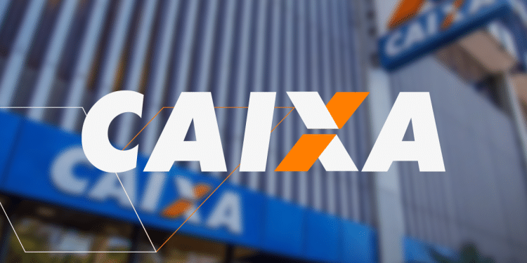 Logo oficial da Caixa Econômica Federal em fachada de agência bancária azul