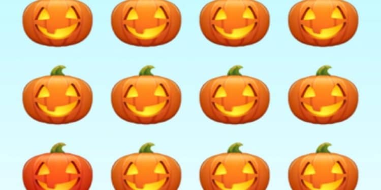 Desafio visual com doze abóboras de Halloween com rostos sorridentes iluminados em fundo azul claro