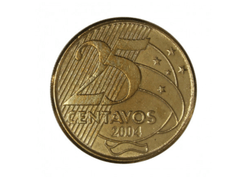 Close-up do reverso da moeda de 25 centavos do ano 2004, que pode valer até R$ 200 caso apresente o raro erro de cunhagem invertida.