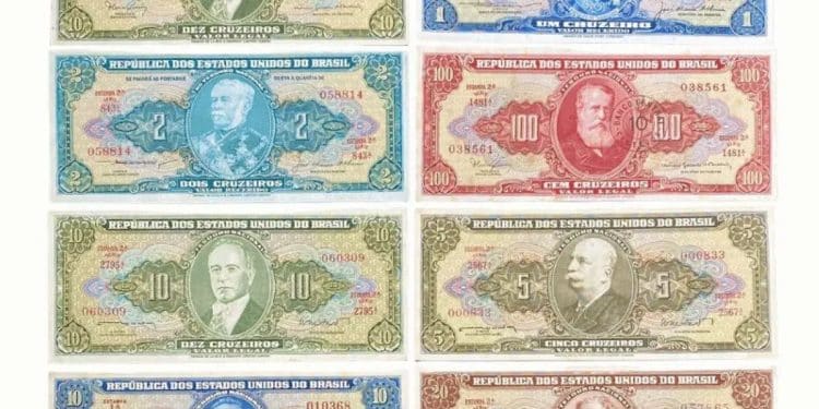 Lote de cédulas da Segunda Edição do Cruzeiro (notas antigas de 1, 2, 5, 10, 20 e 100 Cruzeiros), com destaque para a variedade de cores e séries, essenciais para a busca por erros de impressão e reposição que elevam seu valor numismático.