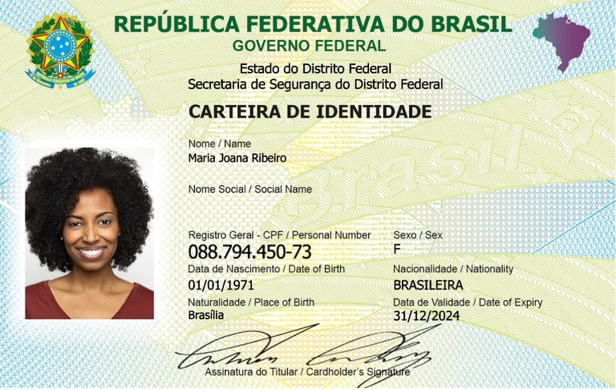 Carteira de identidade brasileira com dados pessoais e foto de Maria Joana Ribeiro.