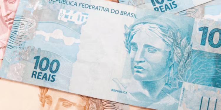 Notas de 50 e 100 Reais com foco na marca-d'água (Cédulas raras do Plano Real e numismática)