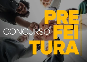 Imagem do edital de concurso público, destacando profissionais com as mãos unidas, representando o trabalho em equipe e novas oportunidades de emprego.