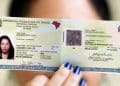 Documento de identidade oficial brasileiro emitido pelo Detran RJ com foto da pessoa e detalhes pessoais.