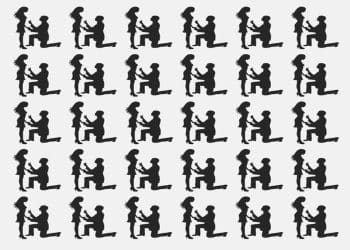 Teste visual com um mosaico de silhuetas de homem ajoelhado fazendo pedido de casamento para mulher com anel.