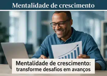 Homem sorrindo segura gráfico de barras crescentes em frente ao notebook