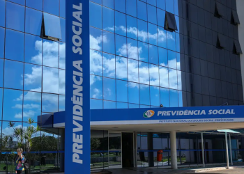 Fachada do edifício sede da Previdência Social e INSS representando concurso para Analista e Técnico 2026