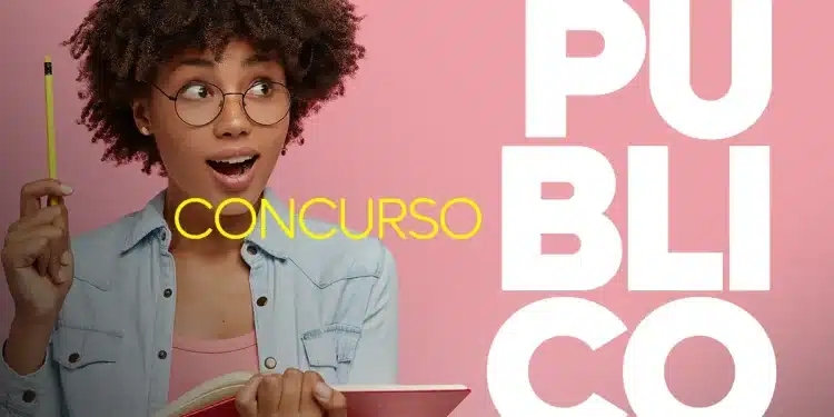 Menina surpresa ao lado do nome 'Concurso público'.