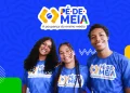 Estudantes participantes do programa Pé-de-Meia comemoram liberação de saque de R$ 1.000 com bônus adicional de R$ 80.