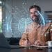 Profissional trabalha com inteligência artificial em home office.
