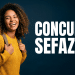 Jovem negra com cabelos cacheados e suéter amarelo carrega mochila ao lado do texto Concurso SEFAZ BA.