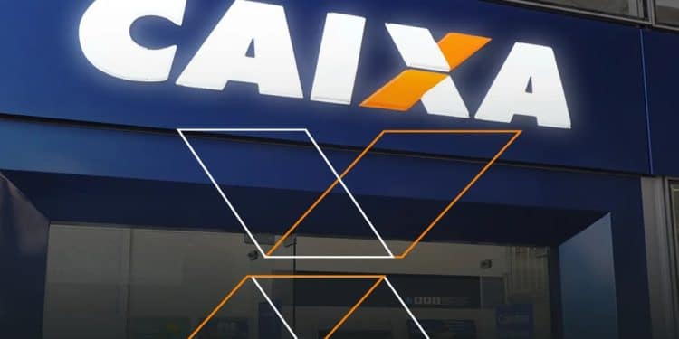 Fachada de uma agência da Caixa Econômica Federal com o letreiro CAIXA em destaque, ilustrando a possível antecipação do pagamento do Bolsa Família