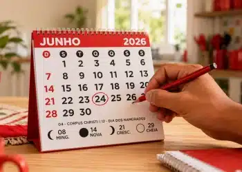 Calendário de junho de 2026 com o dia 24 circulado, destacando a data e a dúvida sobre onde é feriado.