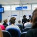Segurados aguardando atendimento em sala de perícia médica durante o mutirão de perícia do INSS